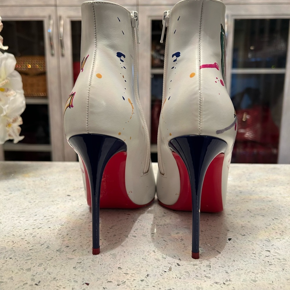 Christian Louboutin In Love White Bootie - Picture 7 of 7